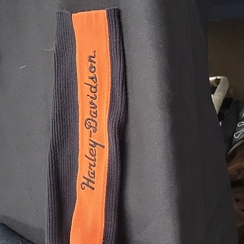 Harley Davidson turtleneck sweater - Picture 4 of 6